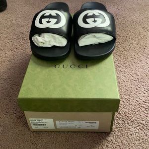 Gucci OREO limited edition flip flops slides NWT